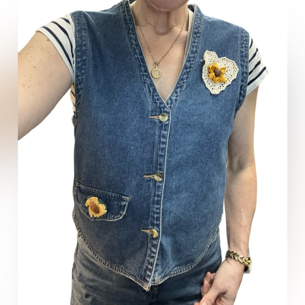 Union Bay Vintage Denim Festival Hippie Hand painted Sunflower Floral Vest